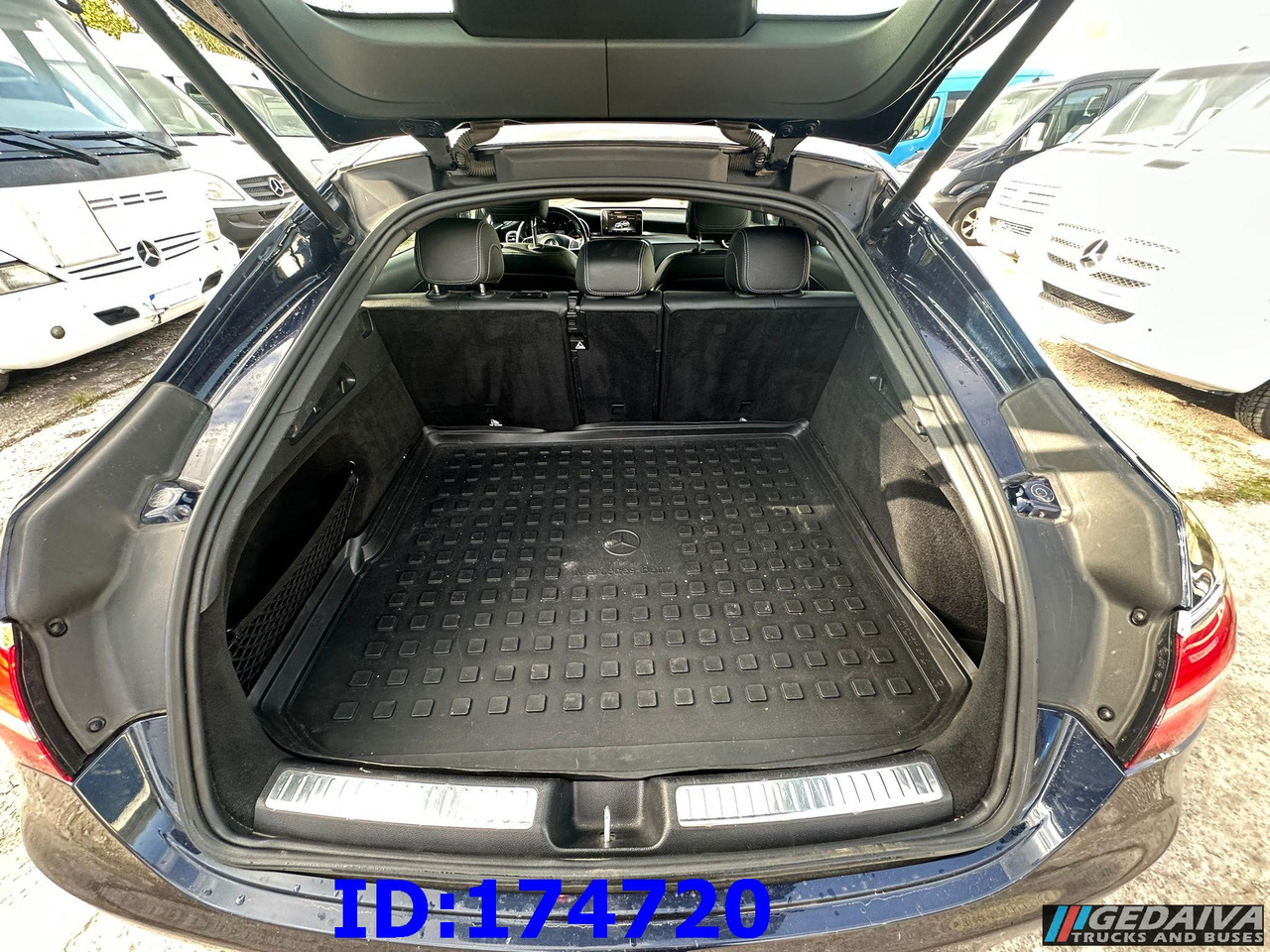 MERCEDES-BENZ GLC Coupe 220 4x4 - Mobil SUV: gambar 5 MERCEDES-BENZ GLC Coupe 220 4x4 - Mobil SUV: gambar 5