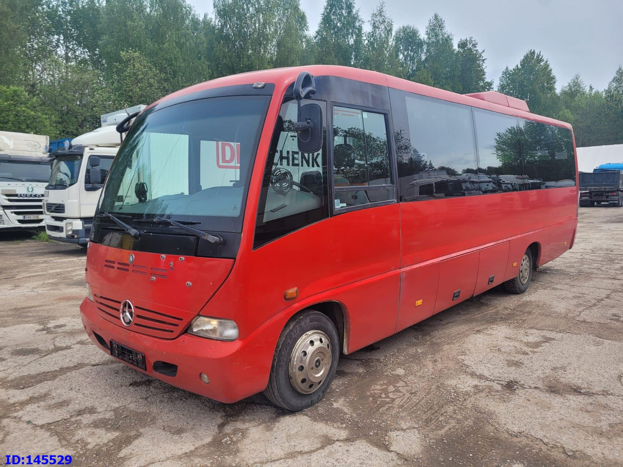 MERCEDES-BENZ Medio 26 Seat - Bus pariwisata: gambar 1 MERCEDES-BENZ Medio 26 Seat - Bus pariwisata: gambar 1