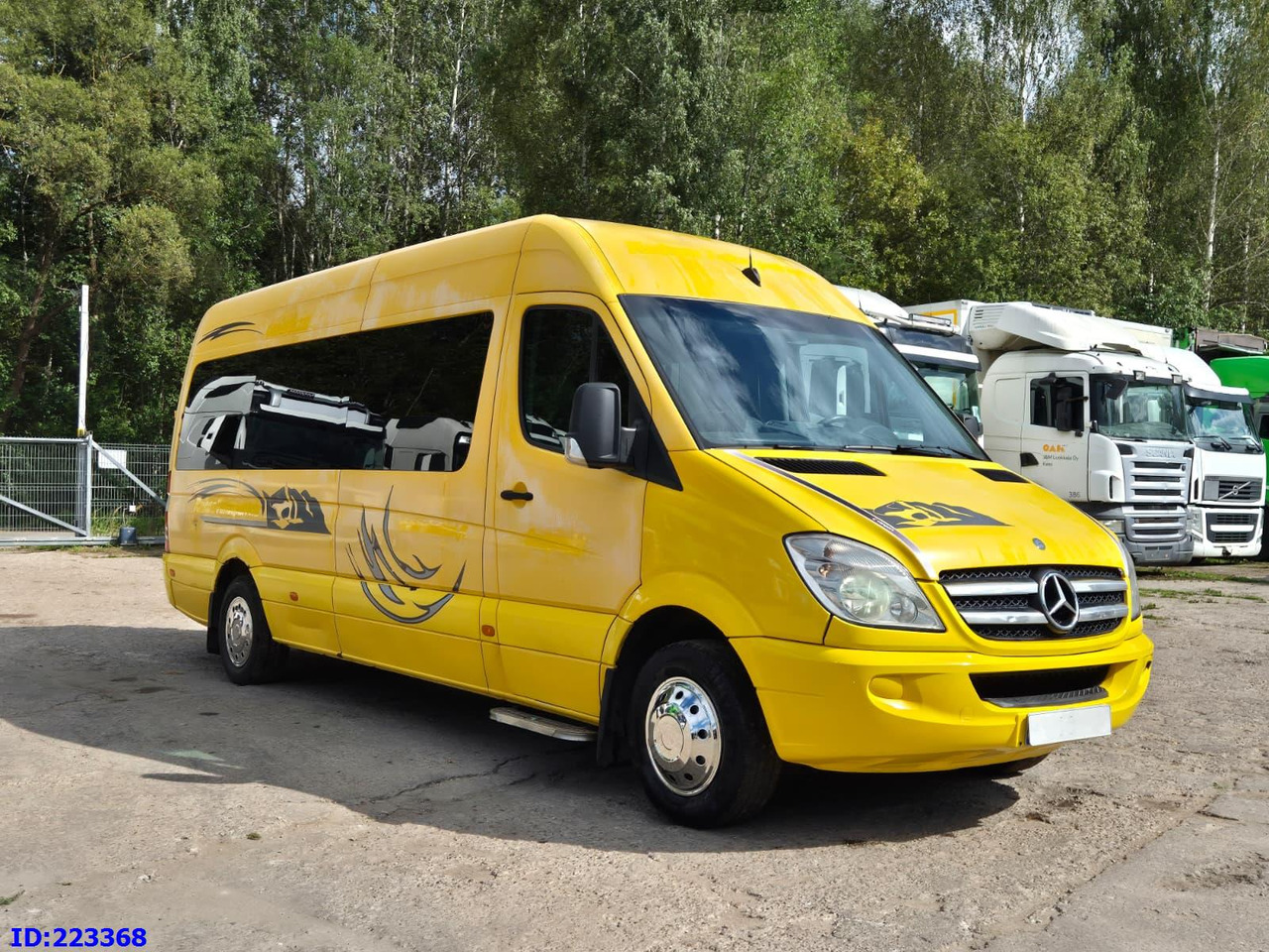 MERCEDES-BENZ Sprinter 316 - 15 Place - Euro5 (Engine defect) - Bus pariwisata: gambar 4 MERCEDES-BENZ Sprinter 316 - 15 Place - Euro5 (Engine defect) - Bus pariwisata: gambar 4