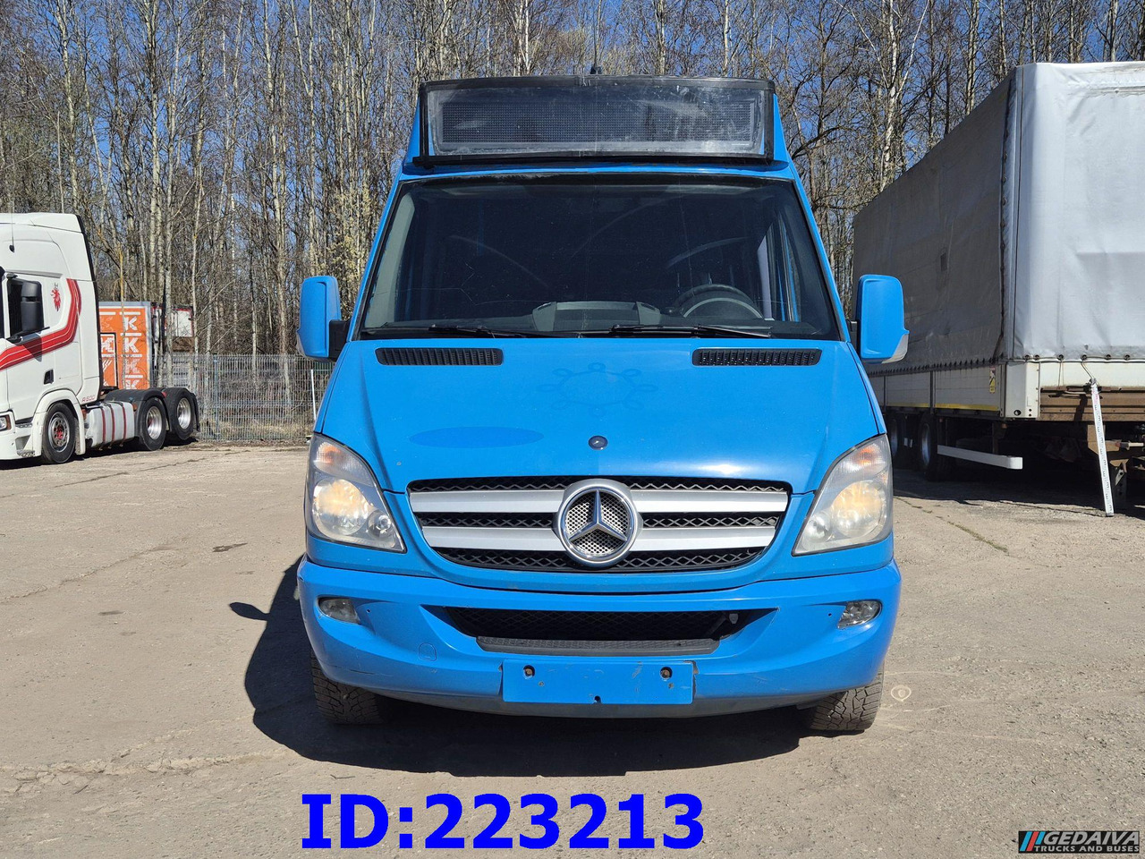 MERCEDES-BENZ Sprinter 316 VIP Euro5 - Bus pariwisata: gambar 2 MERCEDES-BENZ Sprinter 316 VIP Euro5 - Bus pariwisata: gambar 2
