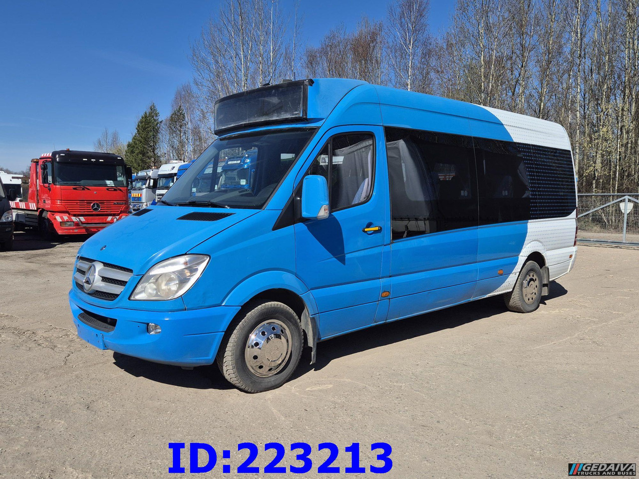 MERCEDES-BENZ Sprinter 316 VIP Euro5 - Bus pariwisata: gambar 1 MERCEDES-BENZ Sprinter 316 VIP Euro5 - Bus pariwisata: gambar 1