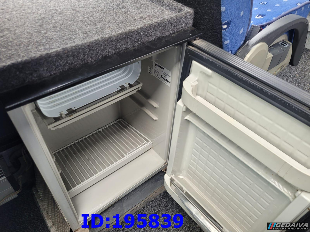 Bus pariwisata MERCEDES-BENZ Sprinter 416 Pegabus 17place: gambar 20
