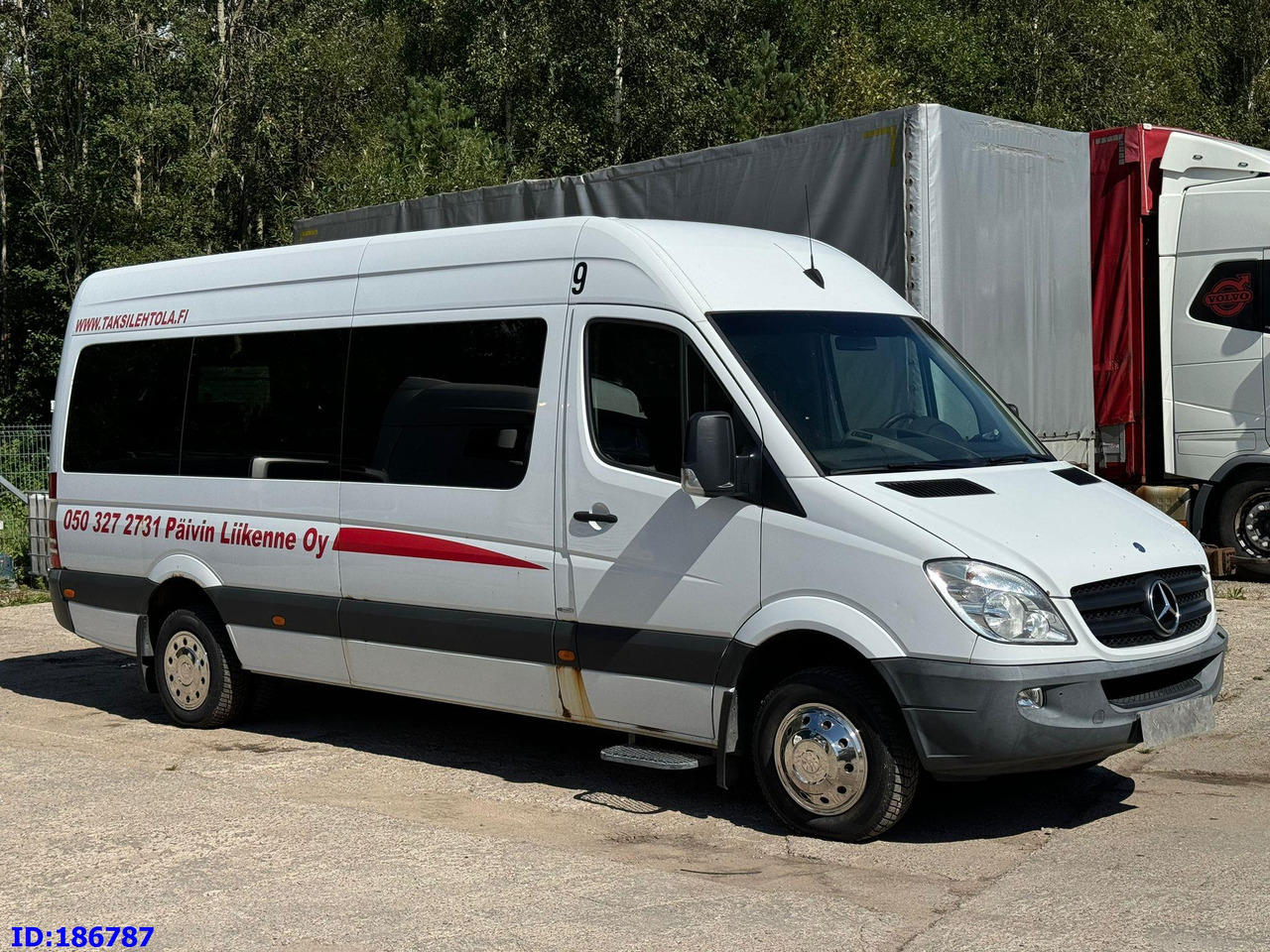 MERCEDES-BENZ Sprinter 516 - 17-seater - Euro5 - Bus pariwisata: gambar 4 MERCEDES-BENZ Sprinter 516 - 17-seater - Euro5 - Bus pariwisata: gambar 4