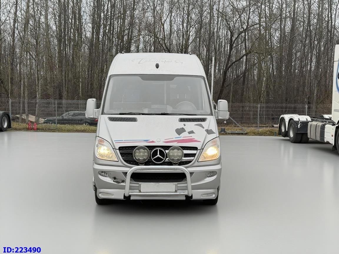 MERCEDES-BENZ Sprinter 516 20-seater Euro5 - Bus pariwisata: gambar 2 MERCEDES-BENZ Sprinter 516 20-seater Euro5 - Bus pariwisata: gambar 2