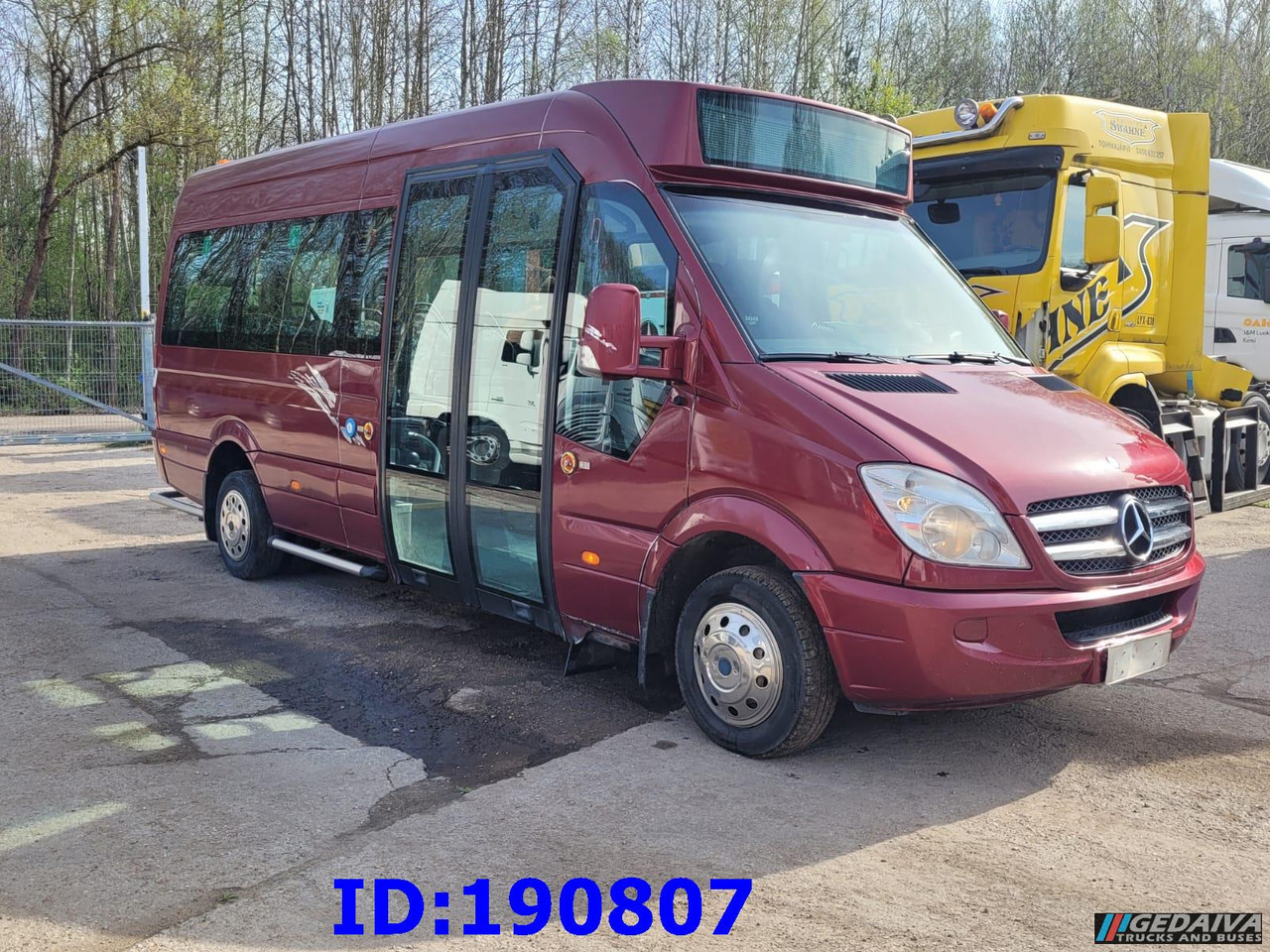 MERCEDES-BENZ Sprinter 516 City35 Euro5 22 Place - Bus kota: gambar 1 MERCEDES-BENZ Sprinter 516 City35 Euro5 22 Place - Bus kota: gambar 1