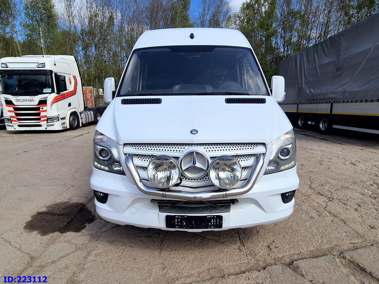 MERCEDES-BENZ Sprinter 516 - Prostyle VIP - 18-Place - Bus mini, Van penumpang: gambar 2 MERCEDES-BENZ Sprinter 516 - Prostyle VIP - 18-Place - Bus mini, Van penumpang: gambar 2