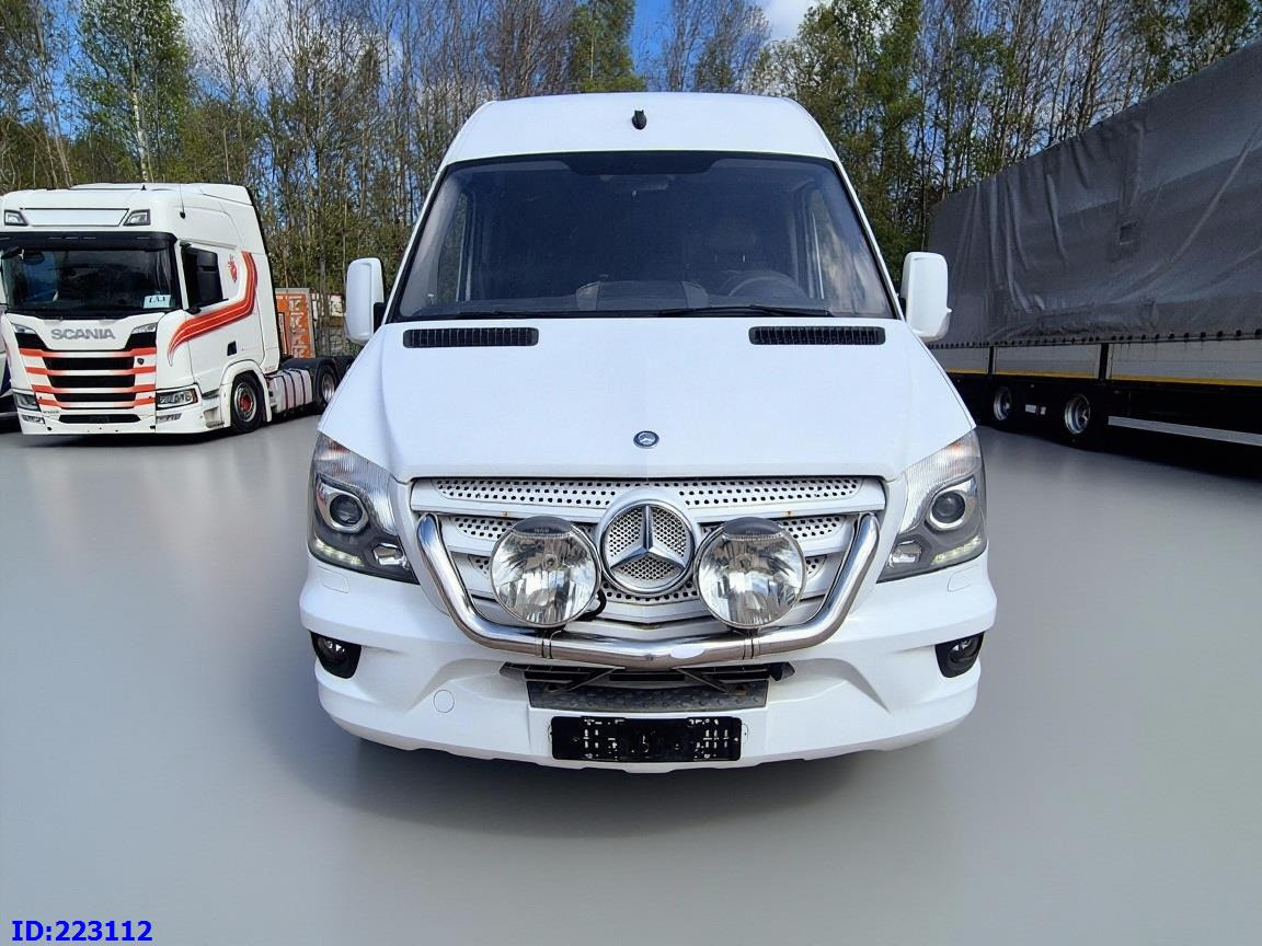 MERCEDES-BENZ Sprinter 516 - Prostyle VIP - 18-Place - Bus mini, Van penumpang: gambar 4 MERCEDES-BENZ Sprinter 516 - Prostyle VIP - 18-Place - Bus mini, Van penumpang: gambar 4
