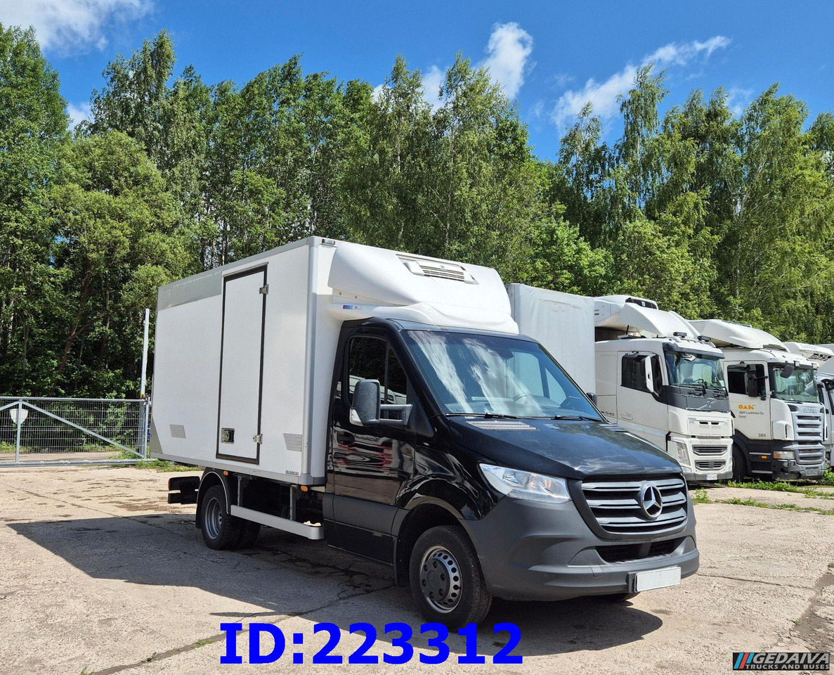 MERCEDES-BENZ Sprinter 516 + Thermo King V-200 MAX - Van berpendingin: gambar 3 MERCEDES-BENZ Sprinter 516 + Thermo King V-200 MAX - Van berpendingin: gambar 3