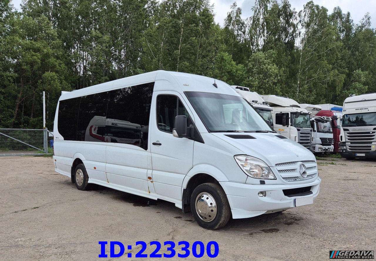 MERCEDES-BENZ Sprinter 518 VIP - 17 Seater - Bus pariwisata: gambar 4 MERCEDES-BENZ Sprinter 518 VIP - 17 Seater - Bus pariwisata: gambar 4