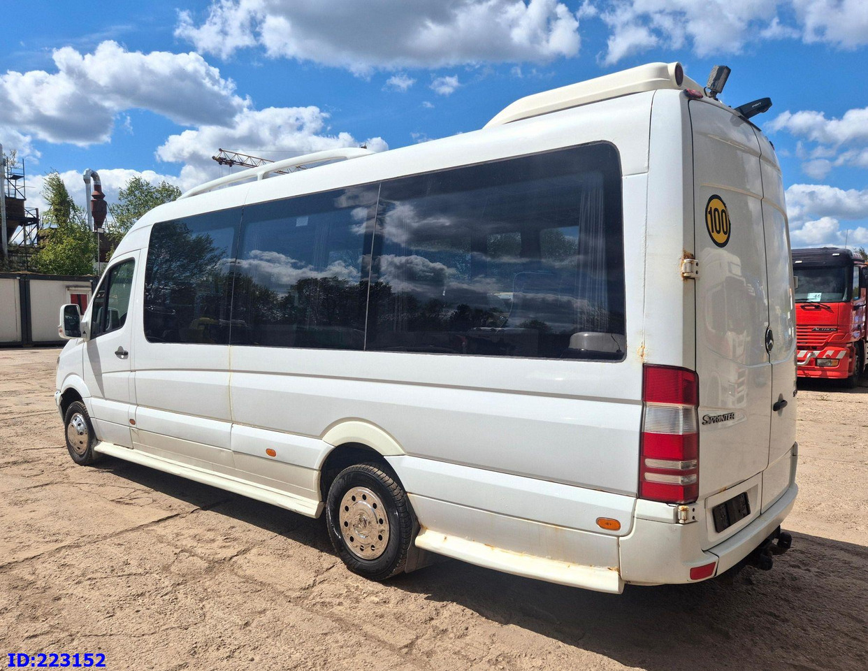 MERCEDES-BENZ Sprinter 518-VIP- 17 places - Bus mini, Van penumpang: gambar 5 MERCEDES-BENZ Sprinter 518-VIP- 17 places - Bus mini, Van penumpang: gambar 5