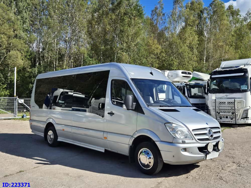 MERCEDES-BENZ Sprinter 518 - VIP - 17-seater - Bus pariwisata: gambar 4 MERCEDES-BENZ Sprinter 518 - VIP - 17-seater - Bus pariwisata: gambar 4