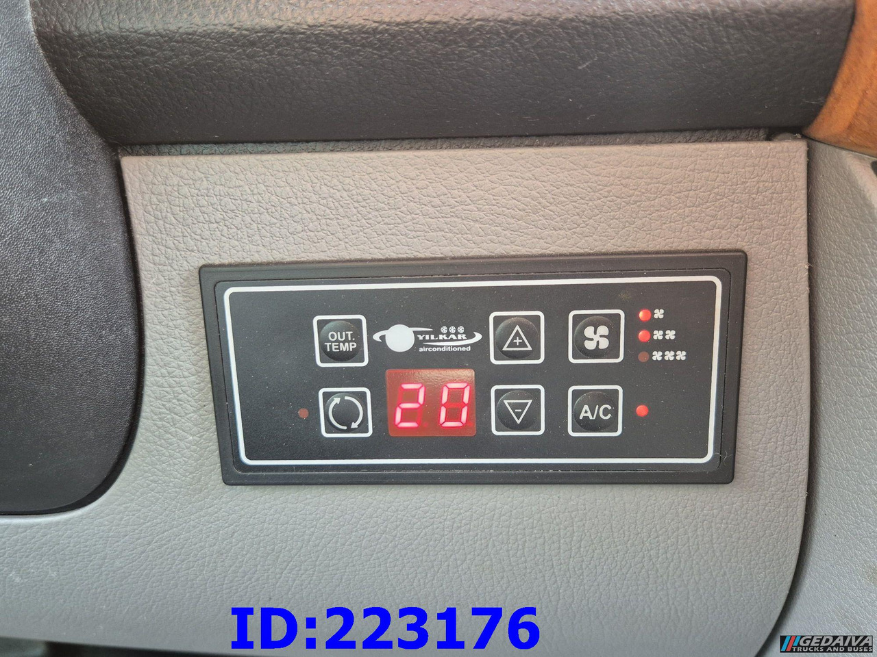 Bus mini, Van penumpang MERCEDES-BENZ Sprinter 519 VIP Luxury: gambar 12