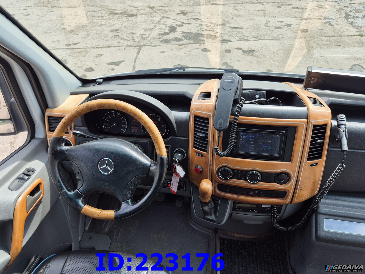 Bus mini, Van penumpang MERCEDES-BENZ Sprinter 519 VIP Luxury: gambar 14