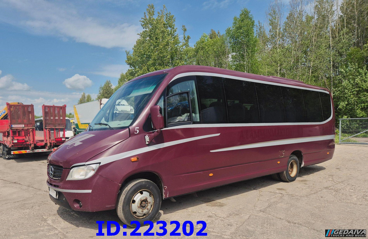 MERCEDES-BENZ Sunrider 818D Vario 33 - Seater - Bus pariwisata: gambar 1 MERCEDES-BENZ Sunrider 818D Vario 33 - Seater - Bus pariwisata: gambar 1