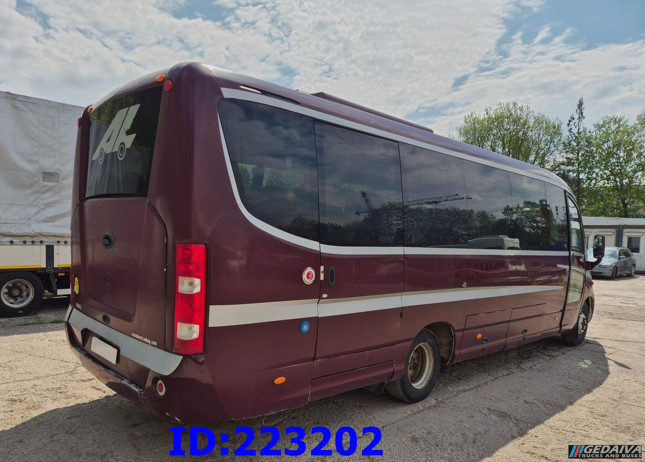 MERCEDES-BENZ Sunrider 818D Vario 33 - Seater - Bus pariwisata: gambar 5 MERCEDES-BENZ Sunrider 818D Vario 33 - Seater - Bus pariwisata: gambar 5
