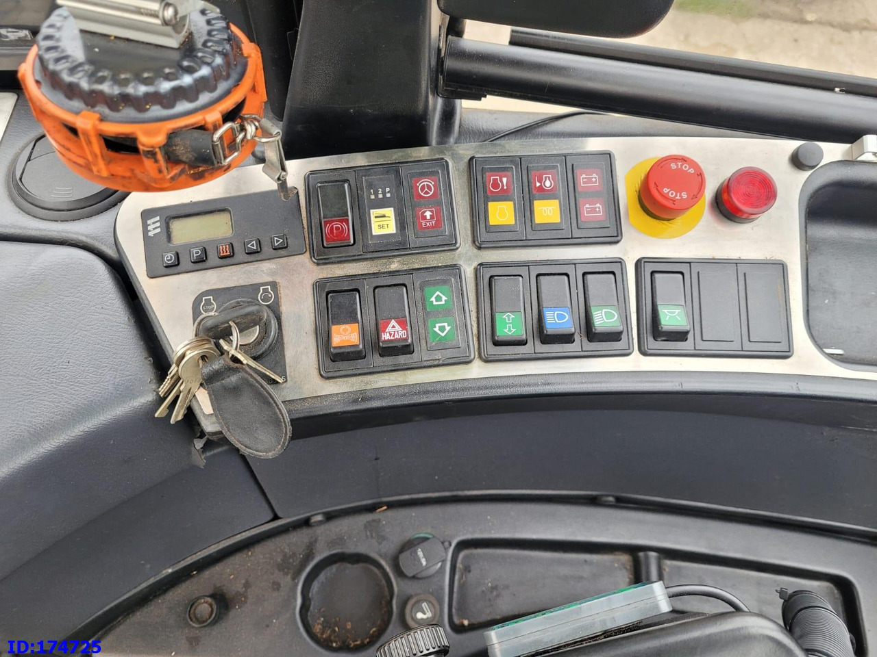 Peralatan pemanen PONSSE FOX 8W: gambar 18 Peralatan pemanen PONSSE FOX 8W: gambar 18