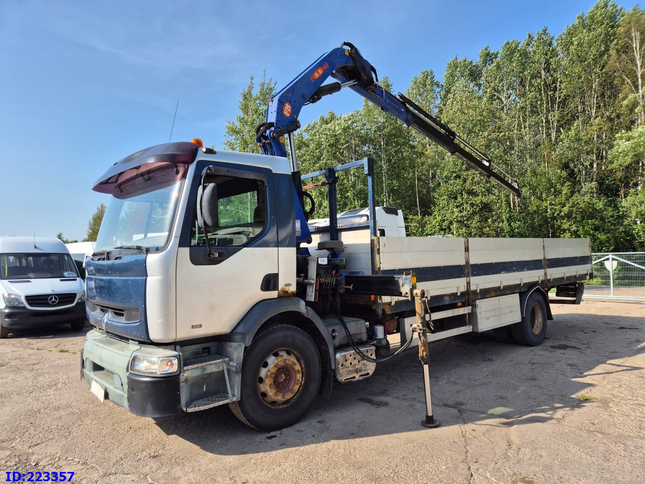 RENAULT Premium 210 4x2 Crane PM - Truk logging: gambar 1 RENAULT Premium 210 4x2 Crane PM - Truk logging: gambar 1