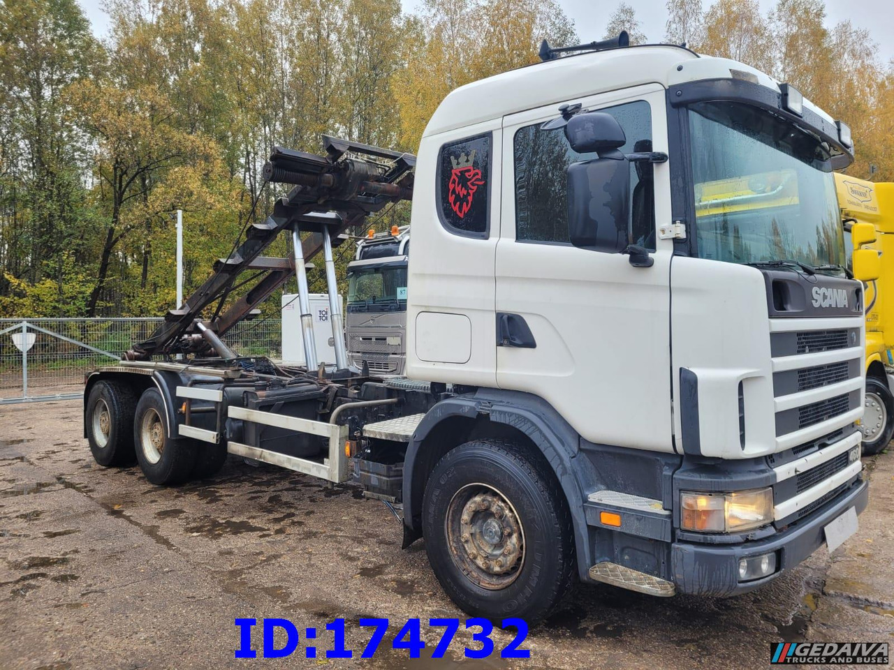 SCANIA 144 - 6x4 - Full Steel - Big Axles - 3 Pedals - Truk pembawa sistem kabel: gambar 4 SCANIA 144 - 6x4 - Full Steel - Big Axles - 3 Pedals - Truk pembawa sistem kabel: gambar 4