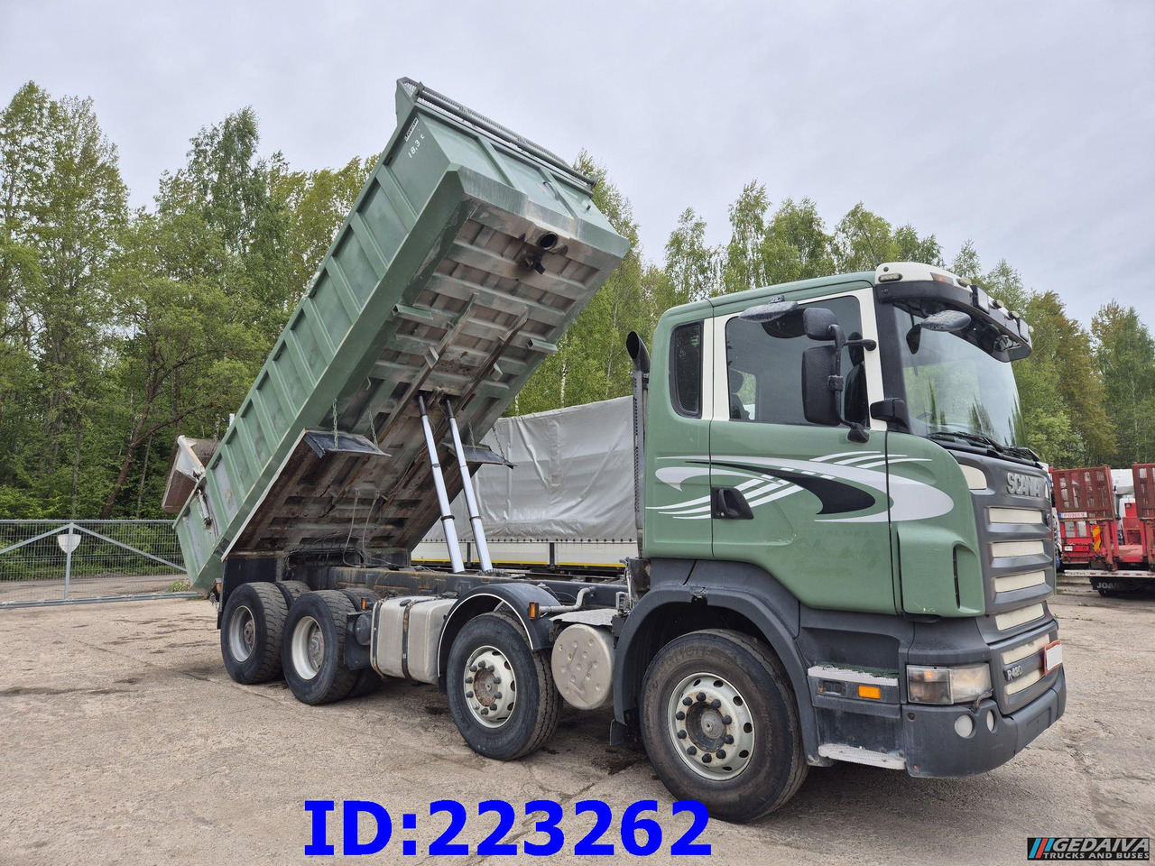 SCANIA R420 8X4 Steering axle - Big axle - Full steel - Truk jungkit: gambar 4 SCANIA R420 8X4 Steering axle - Big axle - Full steel - Truk jungkit: gambar 4