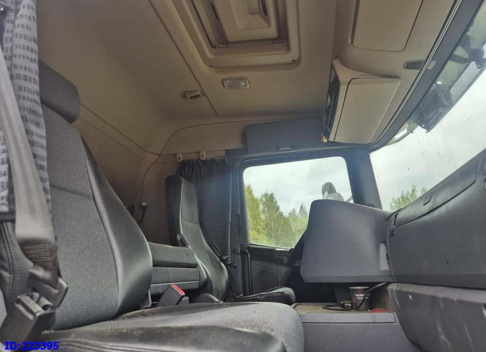 Truk sasis SCANIA R440 6X2 Steering axle (Engine defect): gambar 14 Truk sasis SCANIA R440 6X2 Steering axle (Engine defect): gambar 14