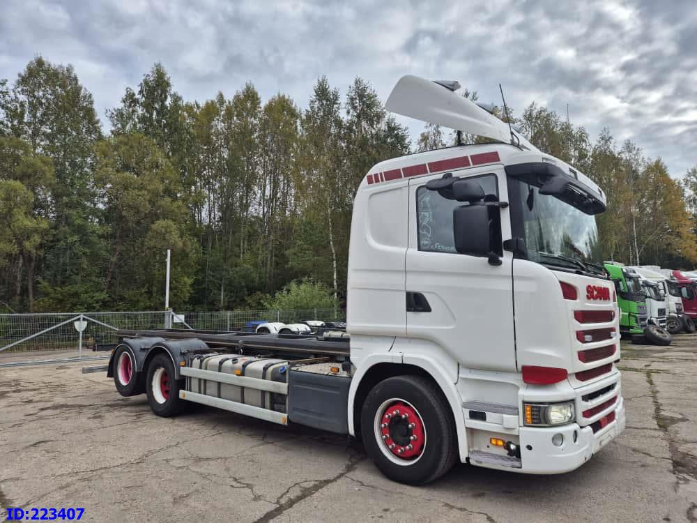 SCANIA R520 6X2 10tyre - Truk sasis: gambar 4 SCANIA R520 6X2 10tyre - Truk sasis: gambar 4