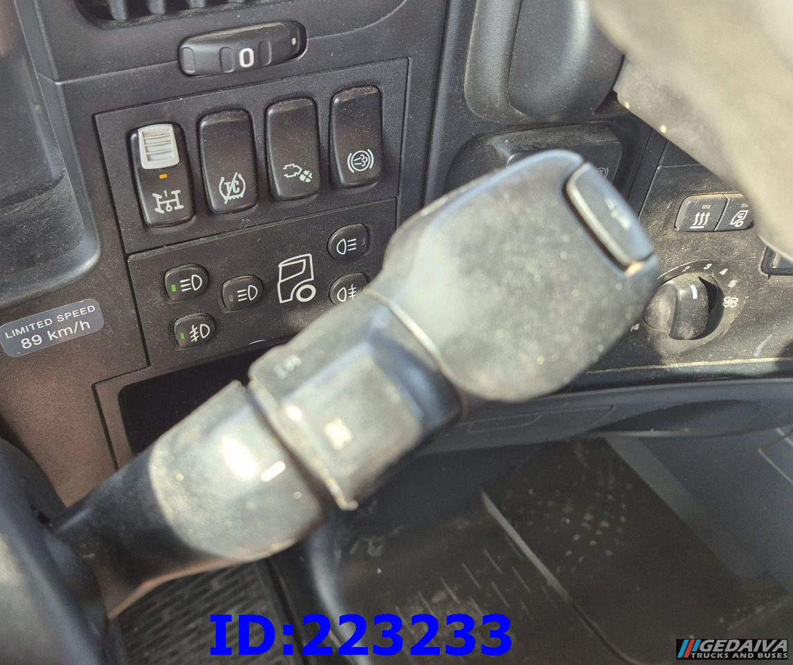 Truk jungkit SCANIA R620 6x2 Euro5: gambar 11