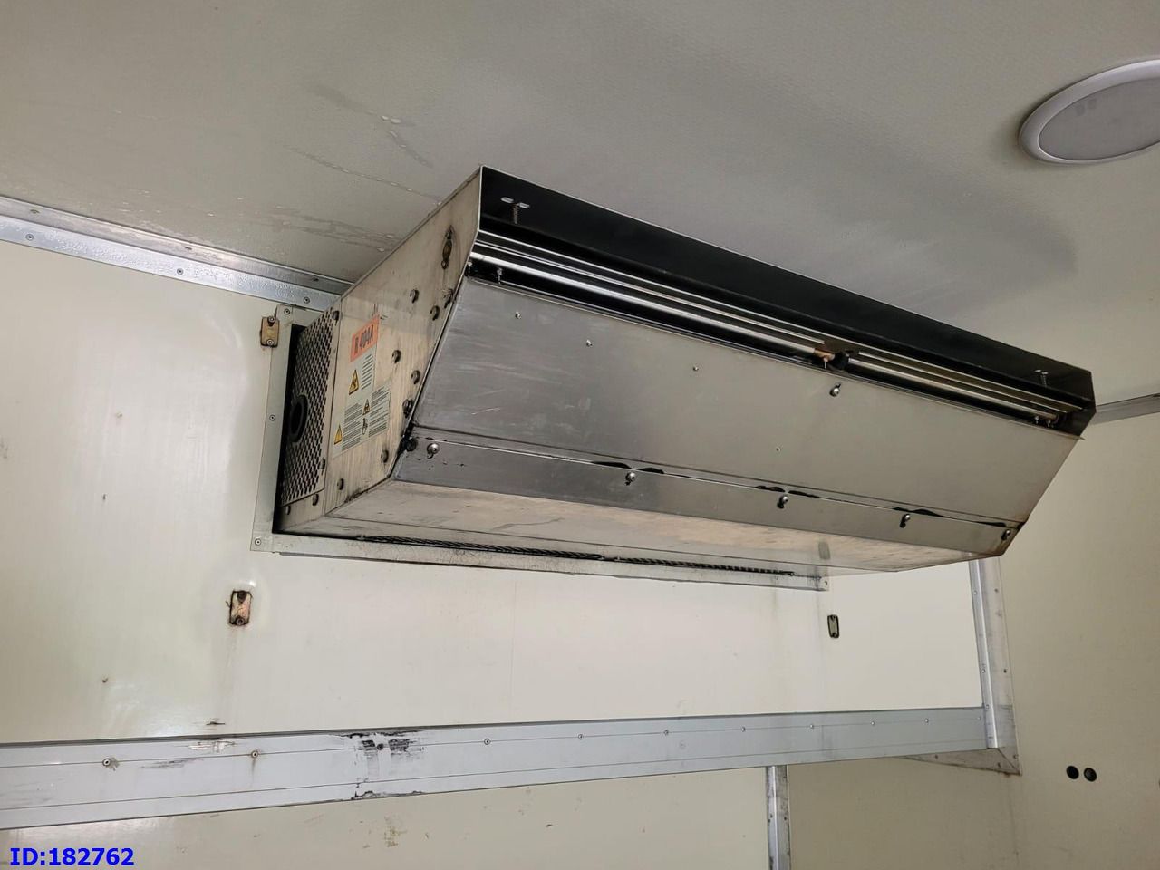THERMO KING TS-500e - Unit kulkas: gambar 2 THERMO KING TS-500e - Unit kulkas: gambar 2