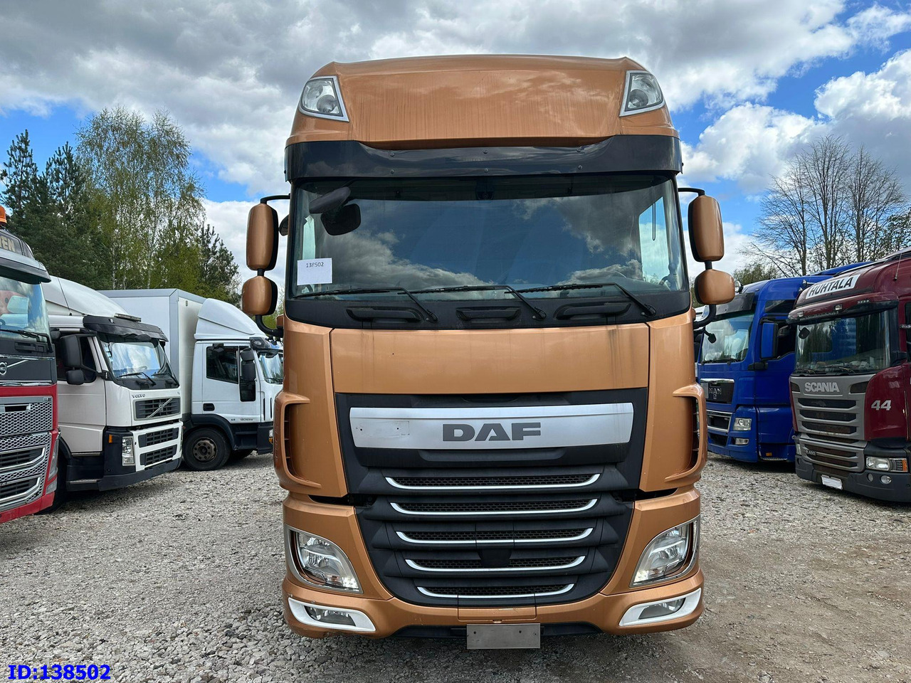DAF XF106 460 6X2 Retarder - Tractor head: gambar 2 DAF XF106 460 6X2 Retarder - Tractor head: gambar 2