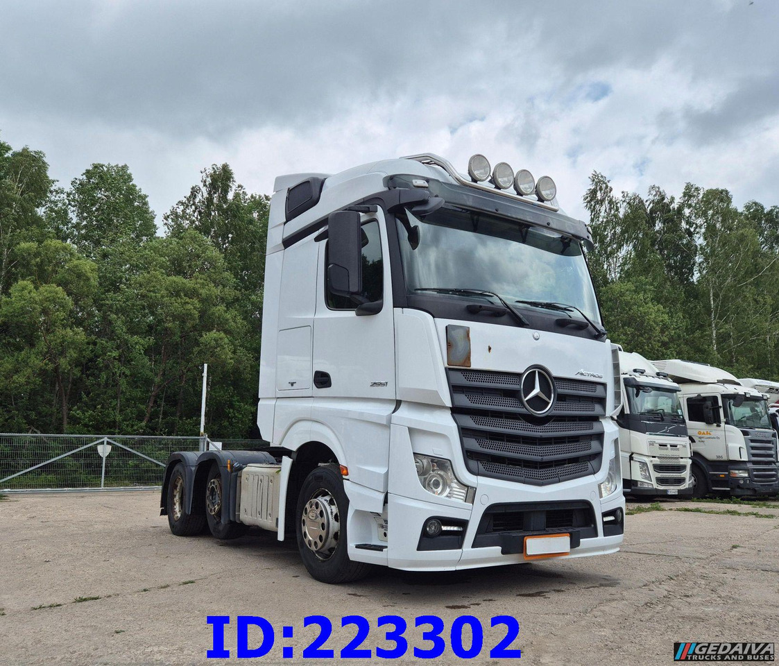 MERCEDES-BENZ Actros 2551 6x2 - Tractor head: gambar 4 MERCEDES-BENZ Actros 2551 6x2 - Tractor head: gambar 4