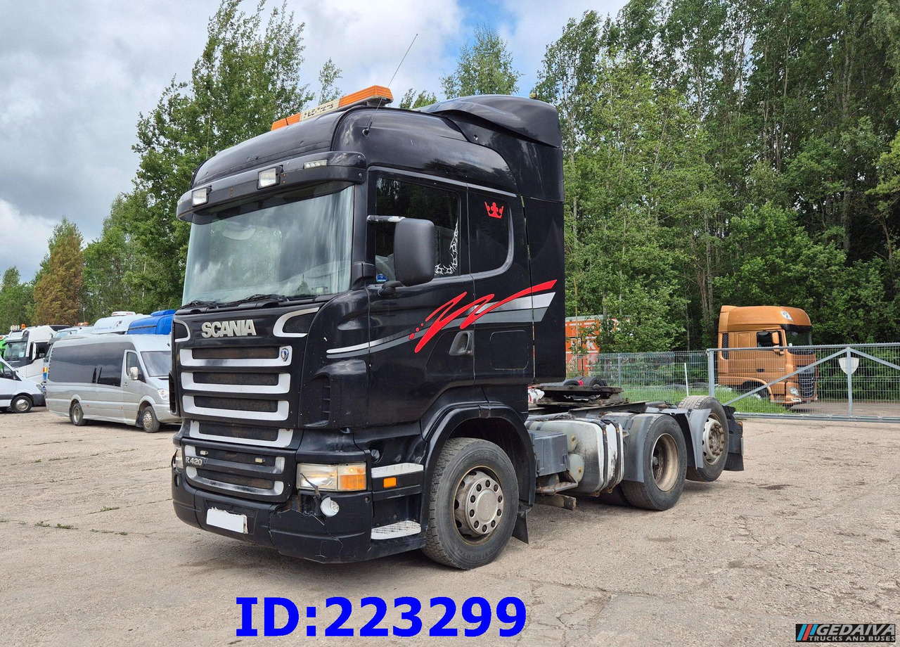 SCANIA R420 6x2 MANUAL - Tractor head: gambar 1 SCANIA R420 6x2 MANUAL - Tractor head: gambar 1