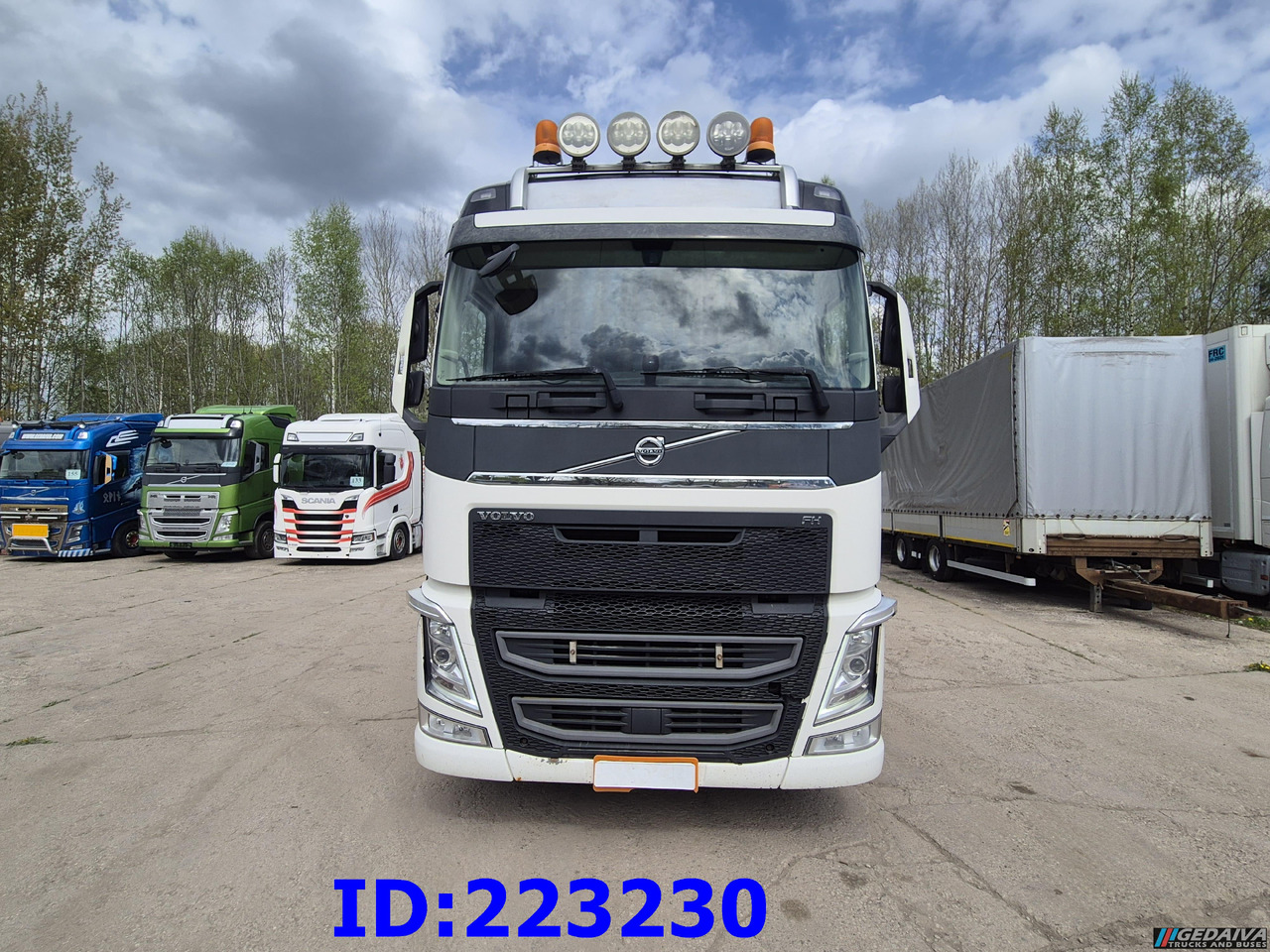 VOLVO FH13 540HP 6x2 (10 tyre) - Tractor head: gambar 2 VOLVO FH13 540HP 6x2 (10 tyre) - Tractor head: gambar 2