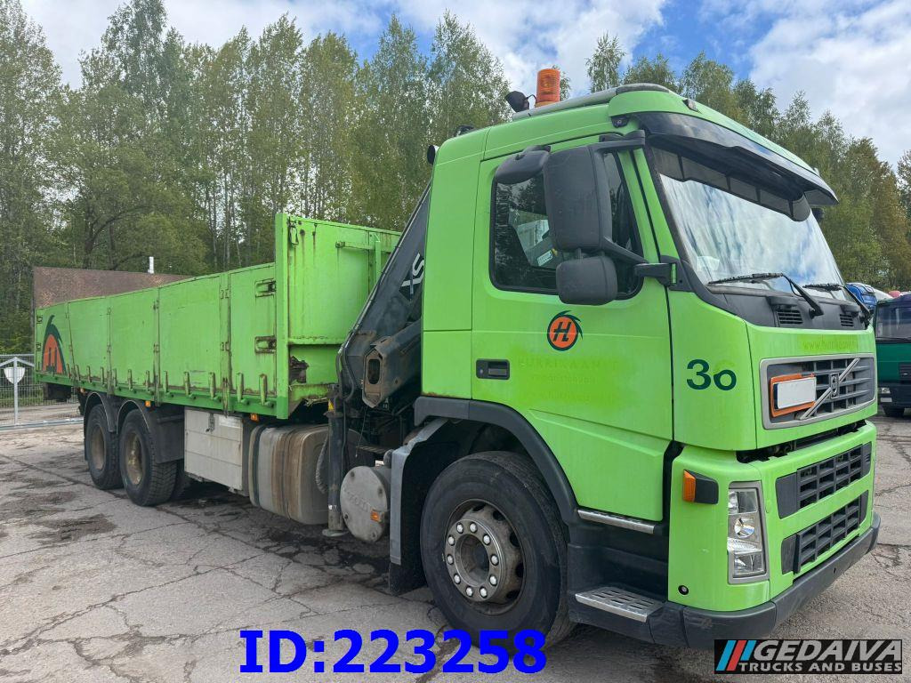 VOLVO 300HP 6x2 + HIAB 144B -3 CL - Truk flatbed: gambar 4 VOLVO 300HP 6x2 + HIAB 144B -3 CL - Truk flatbed: gambar 4