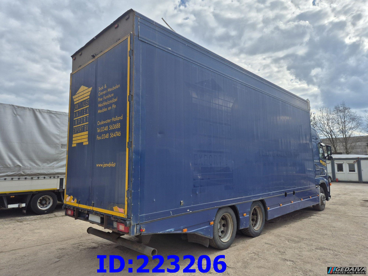 VOLVO FH12 420HP 6x2 - Truk isotermal: gambar 5 VOLVO FH12 420HP 6x2 - Truk isotermal: gambar 5