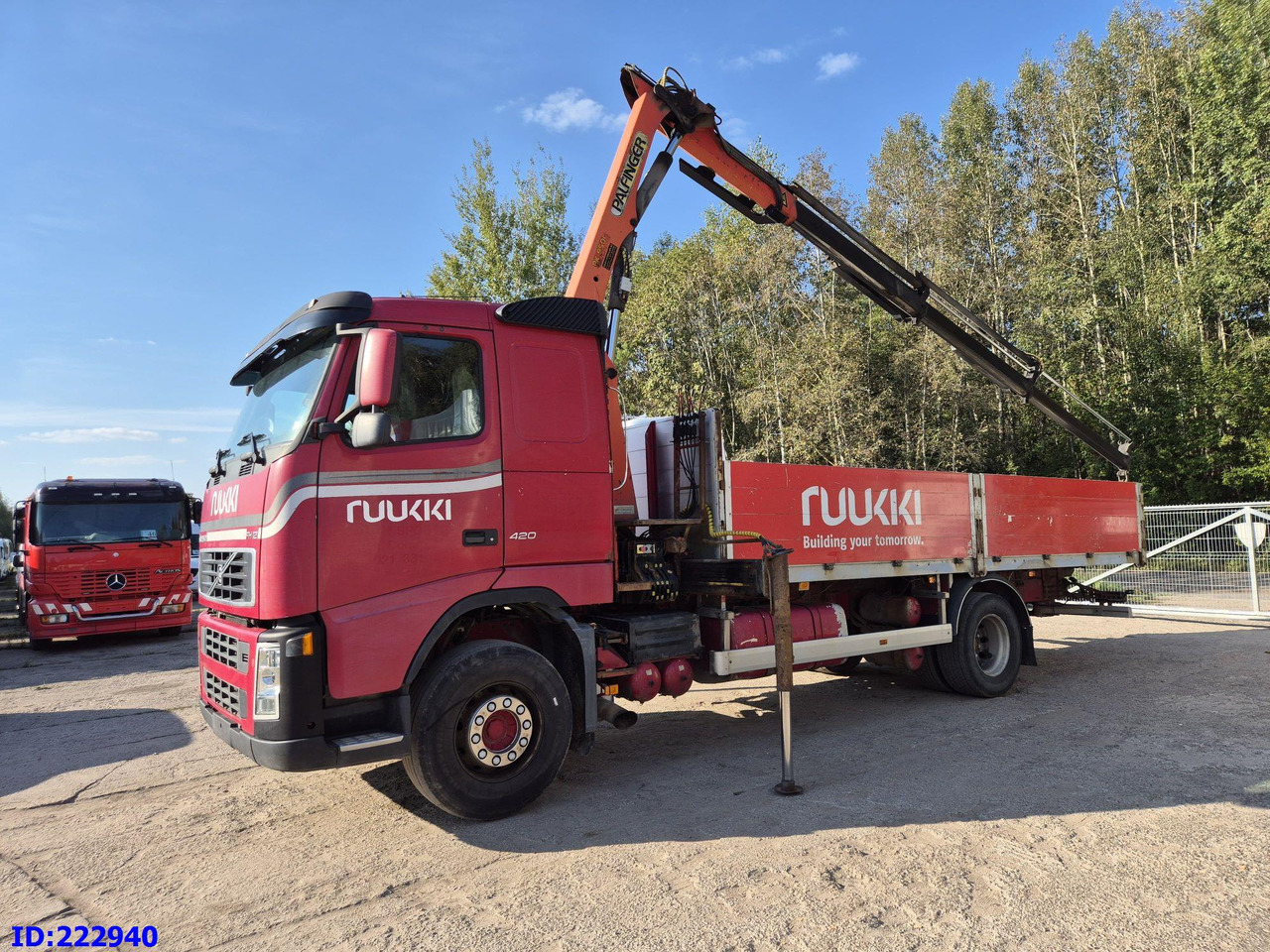 VOLVO FH12 420HP + Crane Palfinger PK9501 - Truk flatbed: gambar 1 VOLVO FH12 420HP + Crane Palfinger PK9501 - Truk flatbed: gambar 1