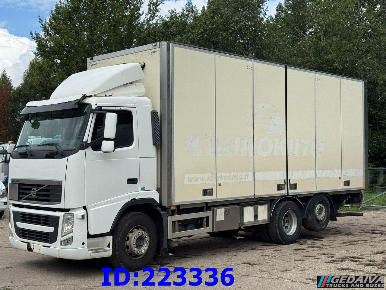 VOLVO FH13 460HP 6x2 OPEN SIDE BOX - Truk box: gambar 1 VOLVO FH13 460HP 6x2 OPEN SIDE BOX - Truk box: gambar 1