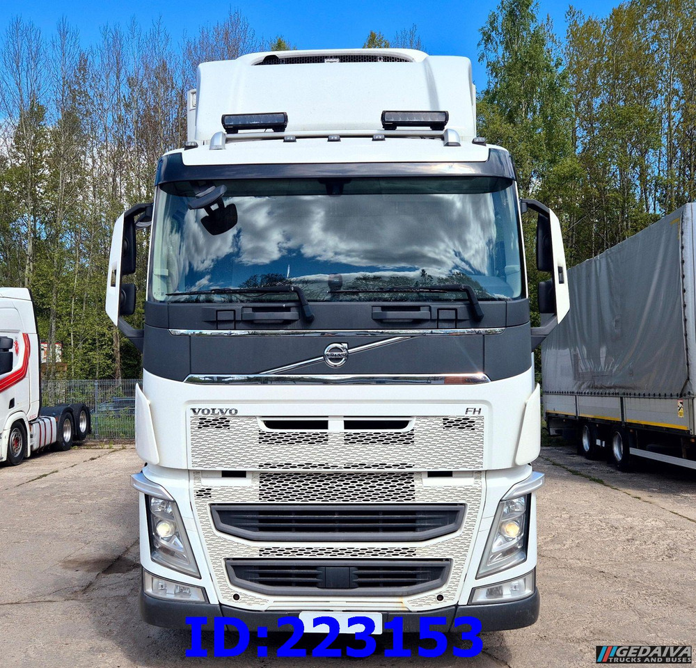 VOLVO FH13 540HP 6x2 FRC Thermoking - Truk berpendingin: gambar 2 VOLVO FH13 540HP 6x2 FRC Thermoking - Truk berpendingin: gambar 2
