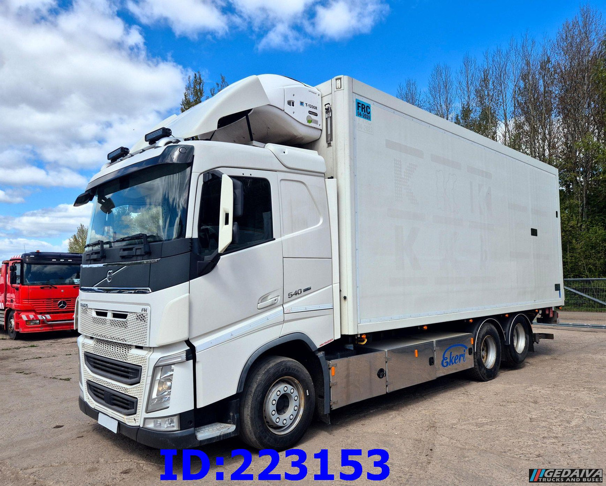 VOLVO FH13 540HP 6x2 FRC Thermoking - Truk berpendingin: gambar 1 VOLVO FH13 540HP 6x2 FRC Thermoking - Truk berpendingin: gambar 1