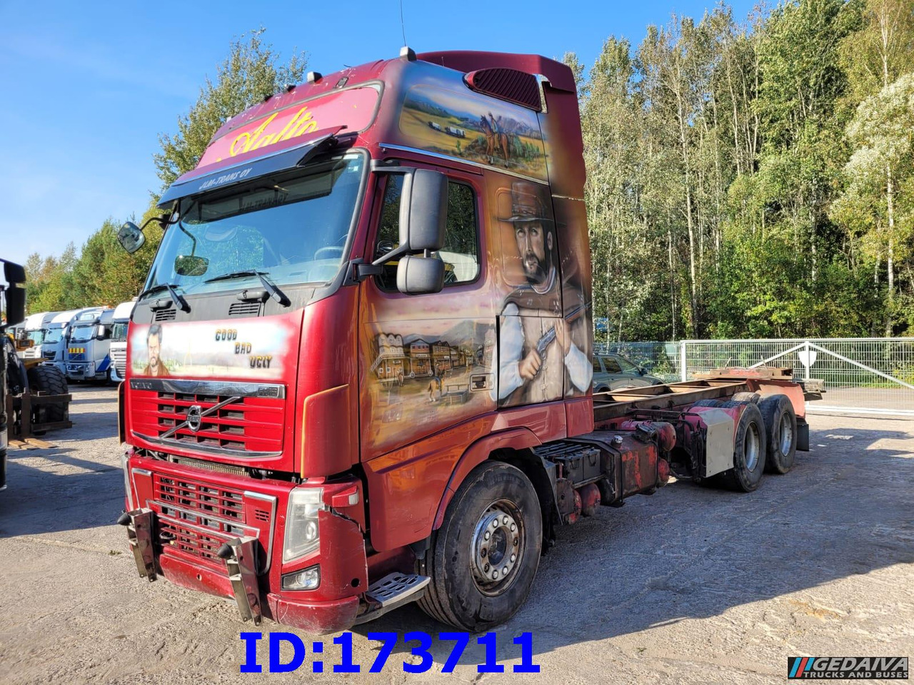 VOLVO FH16 700HP 6x4 Euro5 - Truk sasis: gambar 1 VOLVO FH16 700HP 6x4 Euro5 - Truk sasis: gambar 1