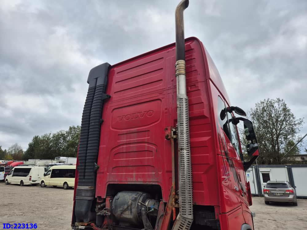 VOLVO FH16 750HP - 8x4 -Big Axles - Truk sasis: gambar 5 VOLVO FH16 750HP - 8x4 -Big Axles - Truk sasis: gambar 5