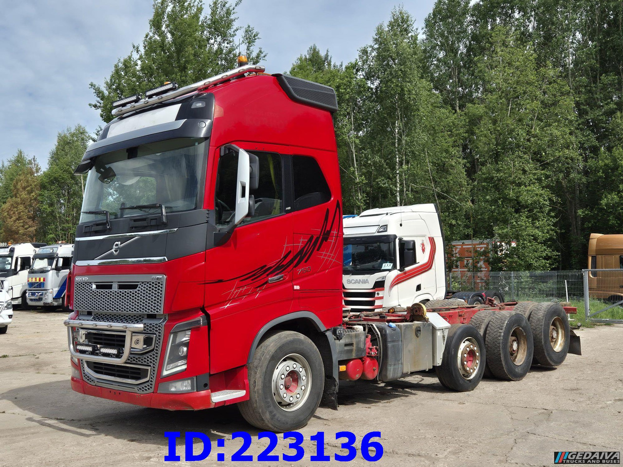 VOLVO FH16 750HP - 8x4 -Big Axles - Truk logging: gambar 1 VOLVO FH16 750HP - 8x4 -Big Axles - Truk logging: gambar 1