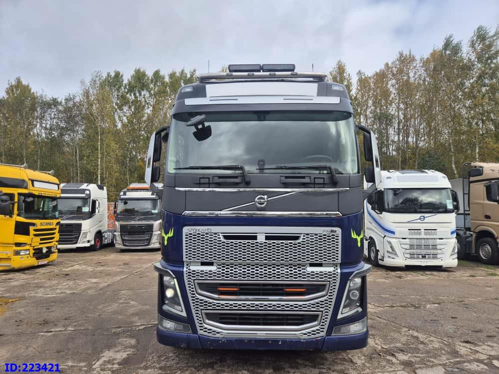 VOLVO FH16 750HP 8x4 + KESLA CRANE - Truk logging: gambar 2 VOLVO FH16 750HP 8x4 + KESLA CRANE - Truk logging: gambar 2