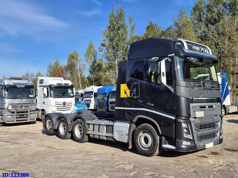 VOLVO FH16 750HP 8x4 Steering axle - Truk sasis: gambar 4 VOLVO FH16 750HP 8x4 Steering axle - Truk sasis: gambar 4
