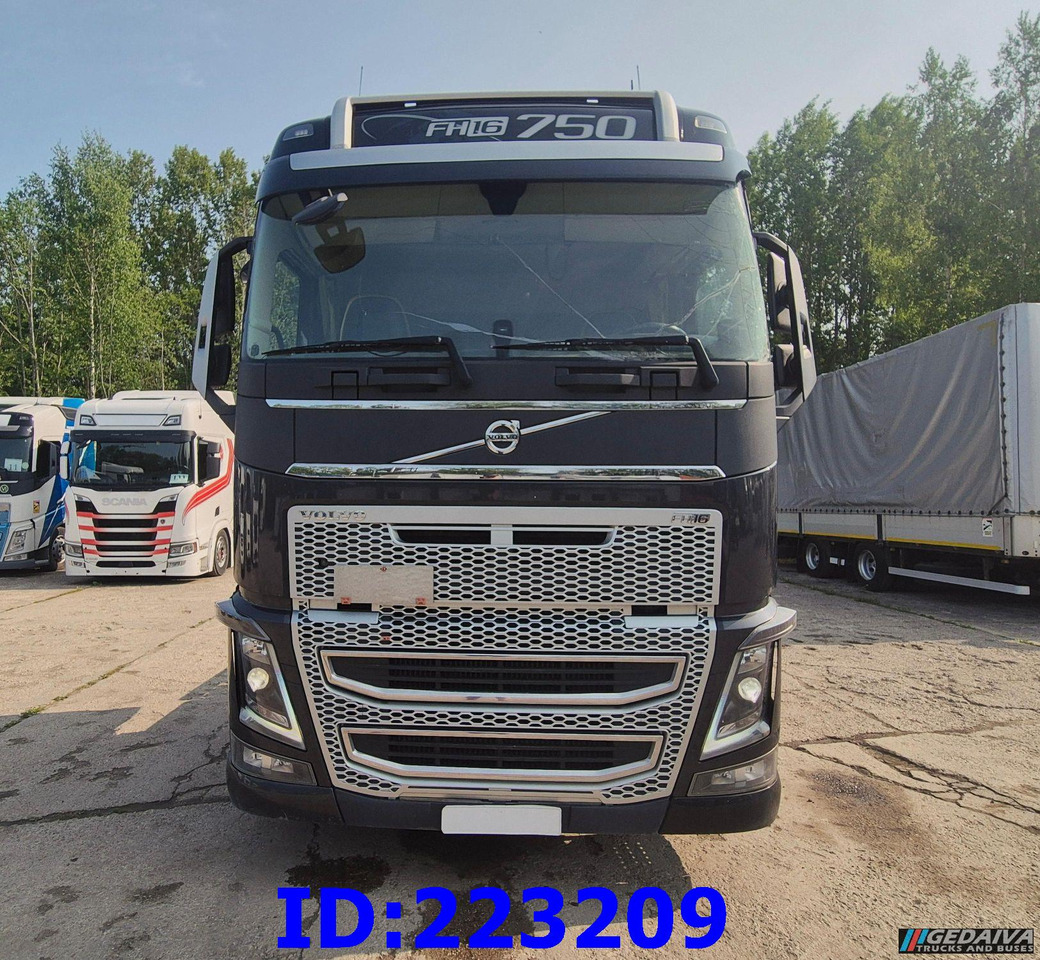 VOLVO FH16 750HP 8x4 Steering axle - Truk sasis: gambar 2 VOLVO FH16 750HP 8x4 Steering axle - Truk sasis: gambar 2