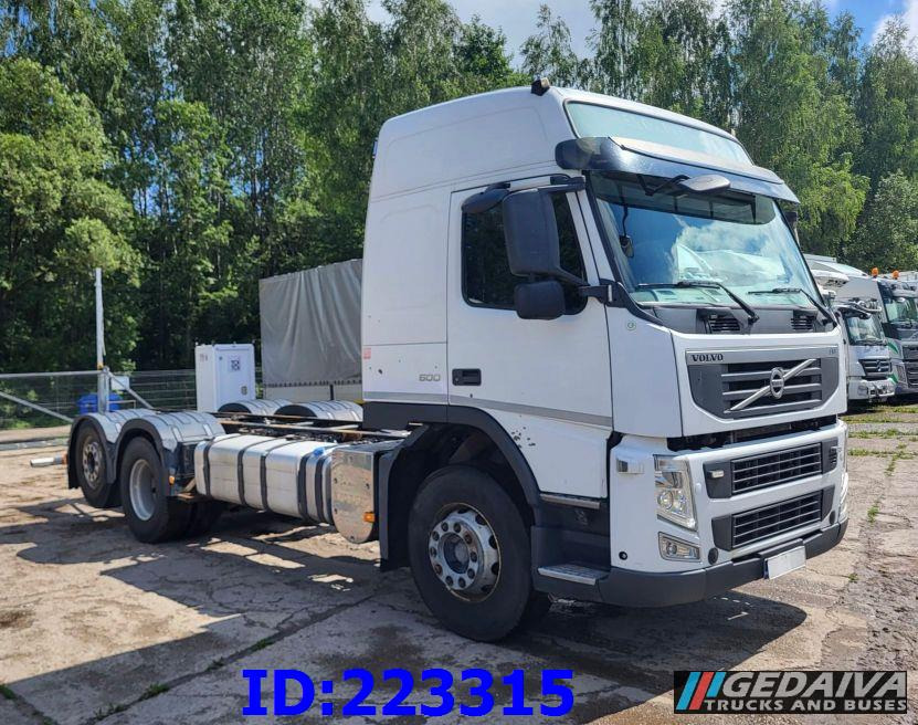 VOLVO FM 500HP 6x2 Euro5 - Truk sasis: gambar 3 VOLVO FM 500HP 6x2 Euro5 - Truk sasis: gambar 3