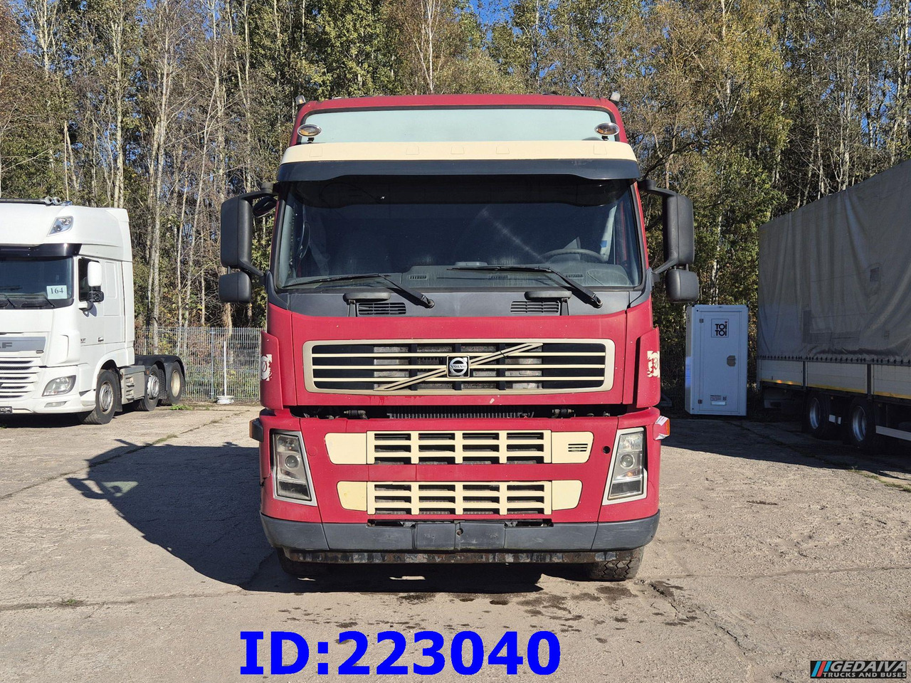 VOLVO FM12 420HP 8x2 - Truk jungkit: gambar 2 VOLVO FM12 420HP 8x2 - Truk jungkit: gambar 2