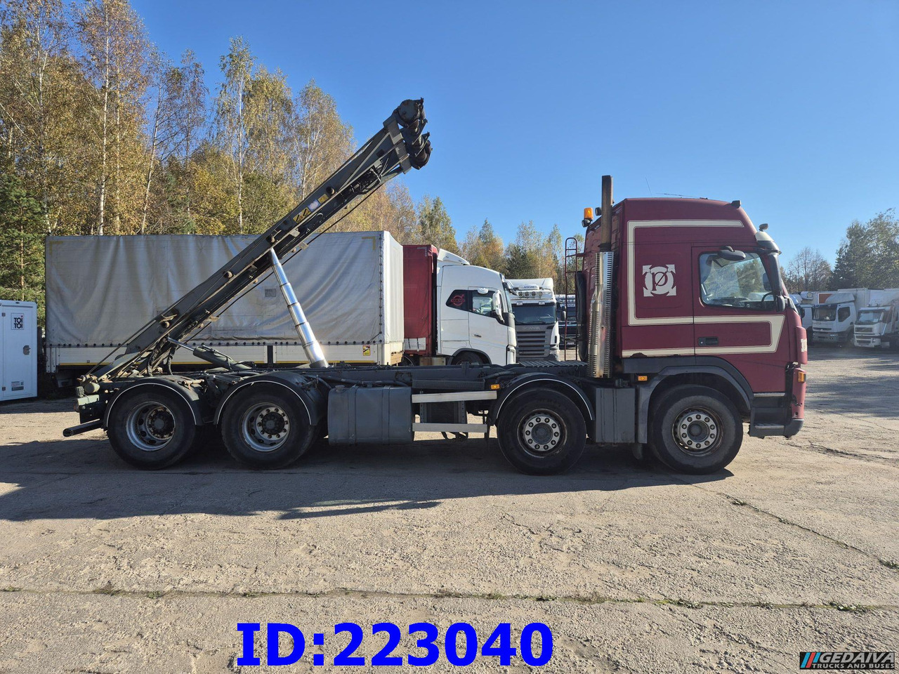VOLVO FM12 420HP 8x2 - Truk jungkit: gambar 5 VOLVO FM12 420HP 8x2 - Truk jungkit: gambar 5