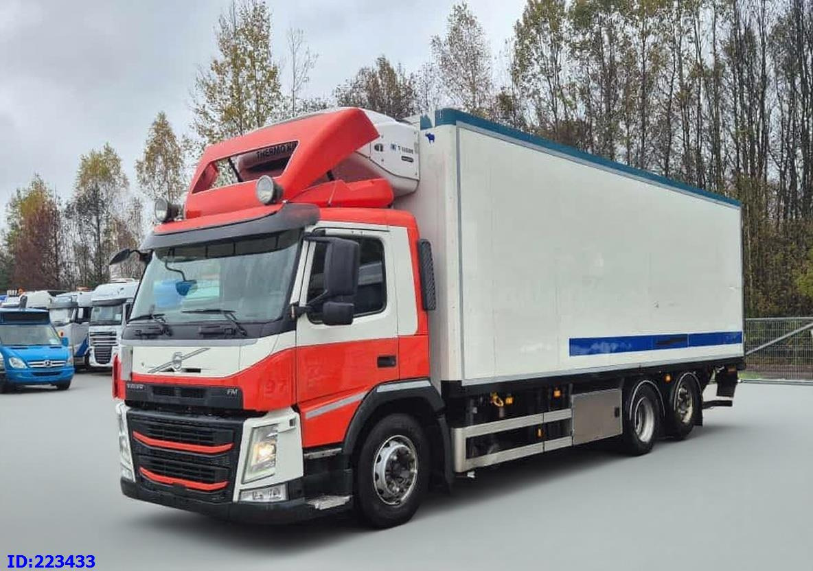 VOLVO FM13 500HP Thermoking Steering Axle - Truk berpendingin: gambar 1 VOLVO FM13 500HP Thermoking Steering Axle - Truk berpendingin: gambar 1