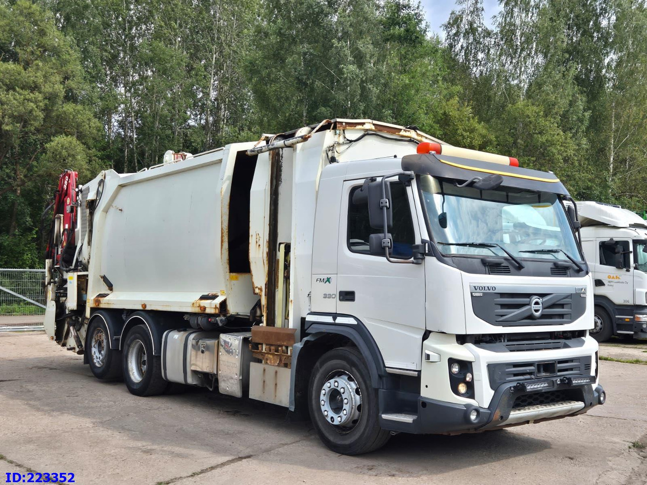 VOLVO FMX 330HP 6x2 Norba RL300. Keox -bio, Ferrari crane, Dynawatt -pressure - Truk sampah: gambar 4 VOLVO FMX 330HP 6x2 Norba RL300. Keox -bio, Ferrari crane, Dynawatt -pressure - Truk sampah: gambar 4