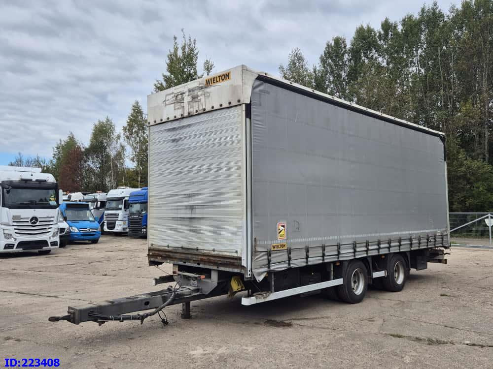 WIELTON PC2K - Trailer dengan terpal samping: gambar 1 WIELTON PC2K - Trailer dengan terpal samping: gambar 1