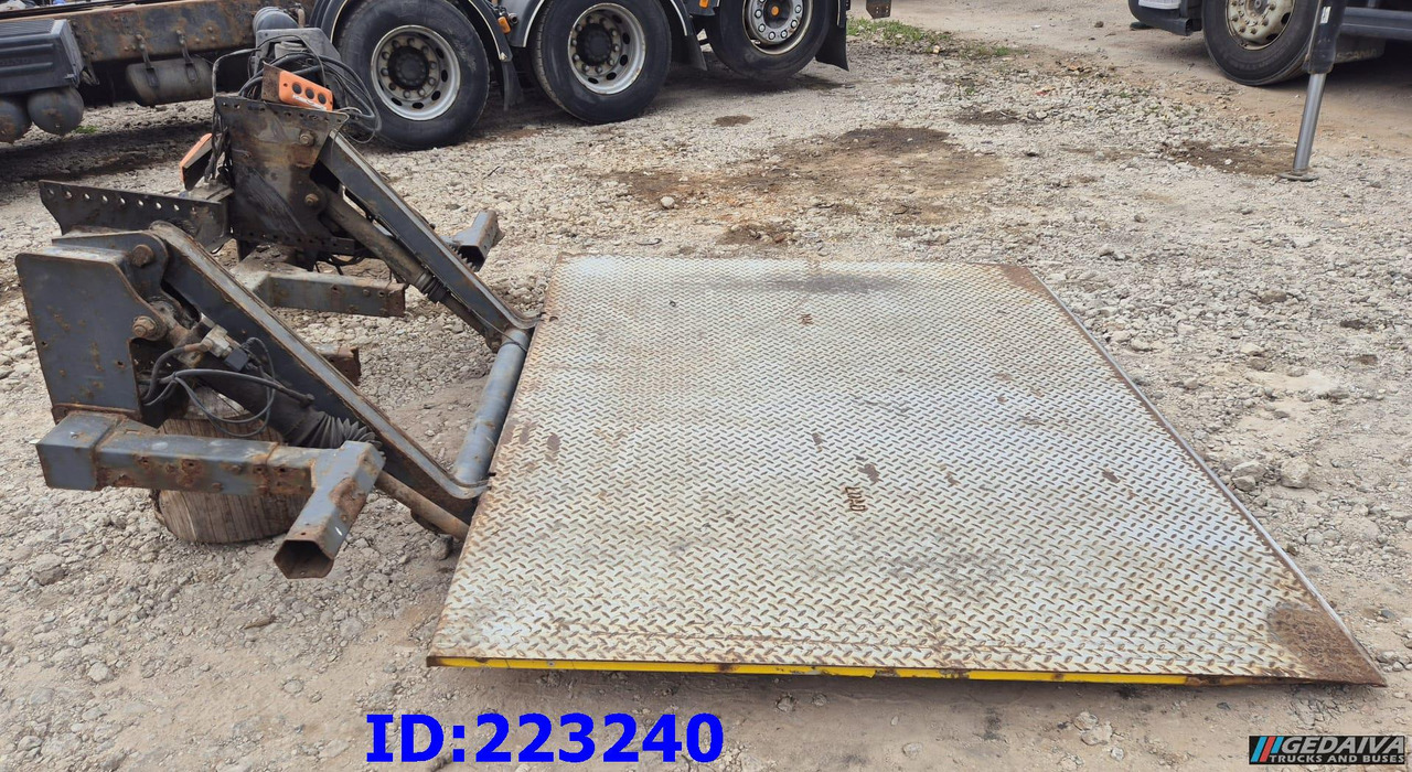 ZEPRO 200-175MA - Pengangkatan ekor: gambar 2 ZEPRO 200-175MA - Pengangkatan ekor: gambar 2